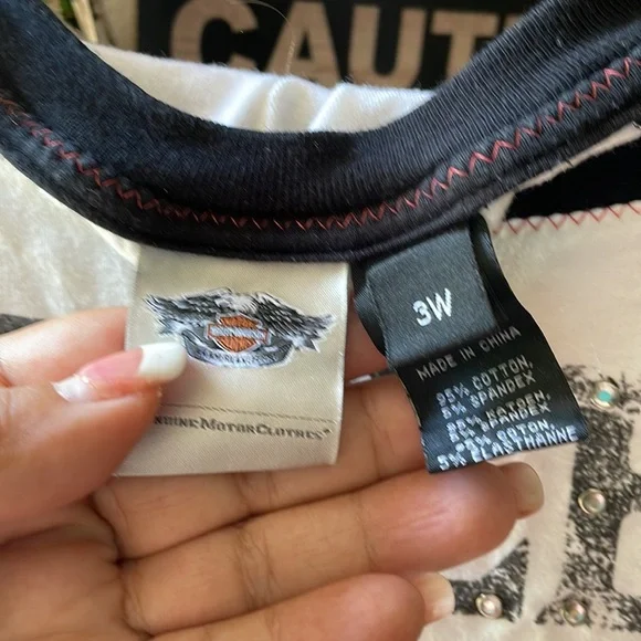 Used HD T-shirt - Picture 2 of 5